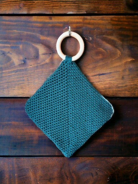 Pot Holders 7X7 with Wooden Ring Hanger